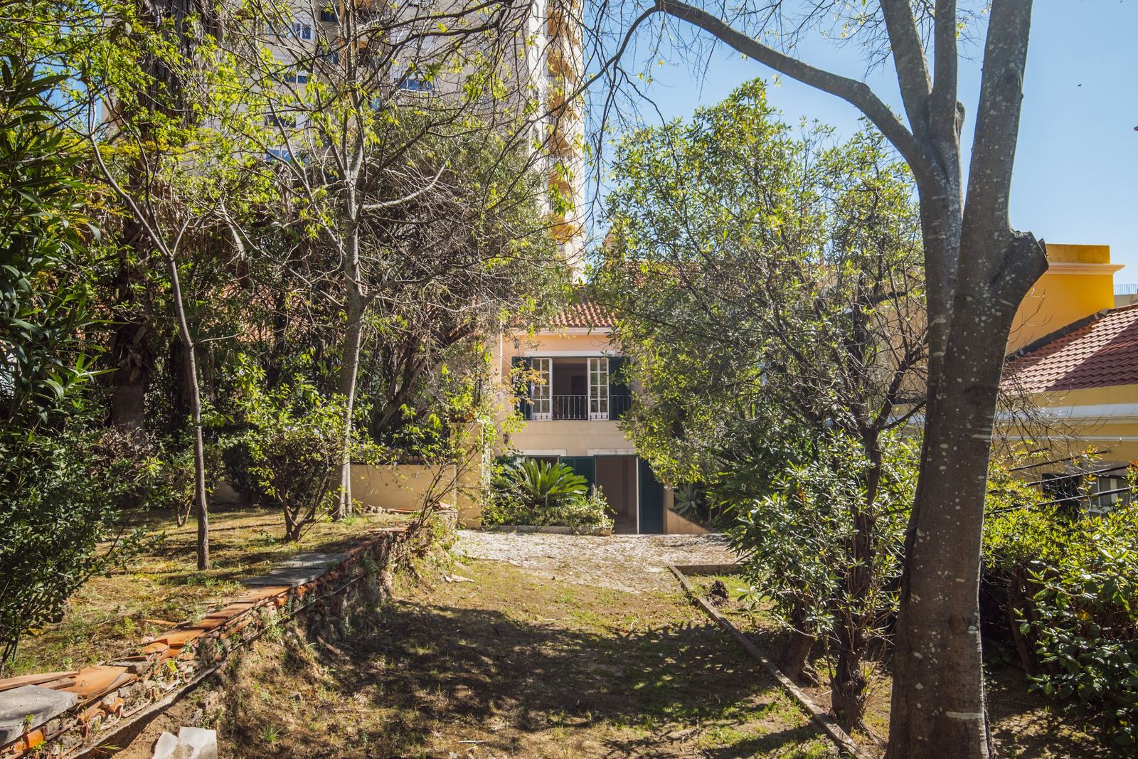 Unique Manor House in Lisbon — 4